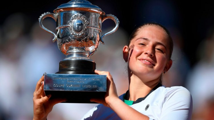 roland-garros-da-sampiyon-jelena-ostapenko