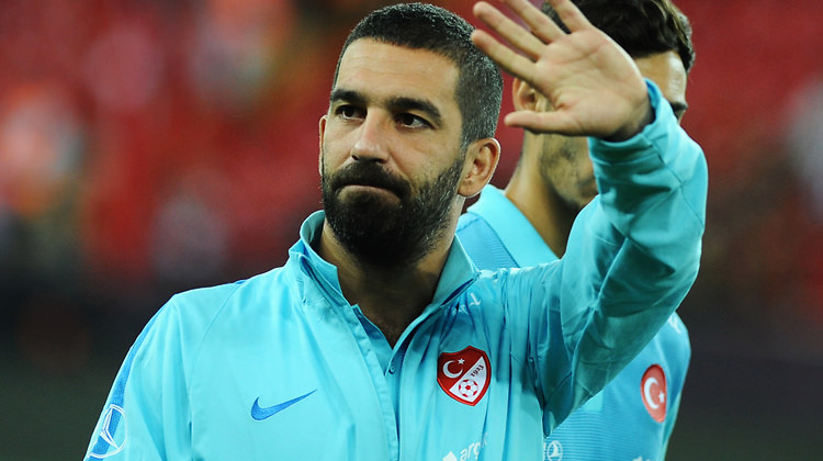 arda-turan-in-menajeri-resmen-acikladi