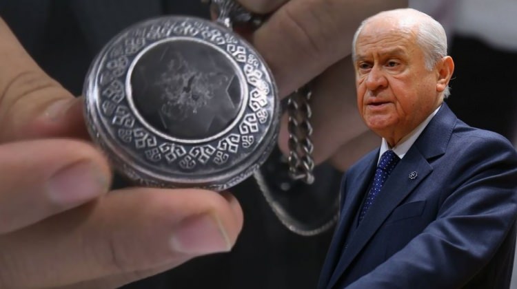 Bahçeli'den MHP il başkanlarına çok özel hediye