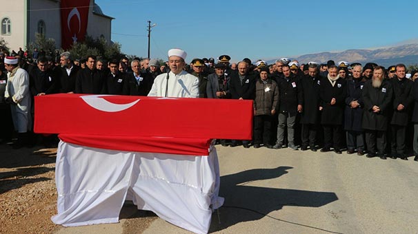 Afrin şehidi Uzman Çavuş Ali Gümüş, son yolcuğuna binlerce kişi tarafından uğurladı