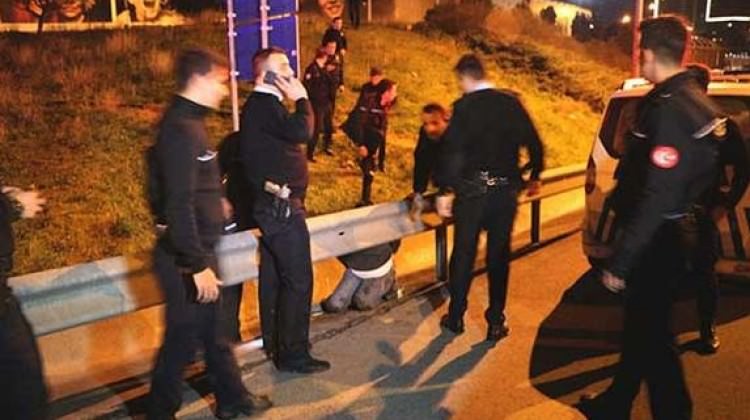 Kadıköy'de hareketli anlar! Polis ablukaya aldı