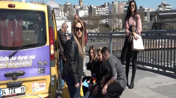 Unkapanı Köprüsü'ndeki kazada 3 kadın turist yaralandı