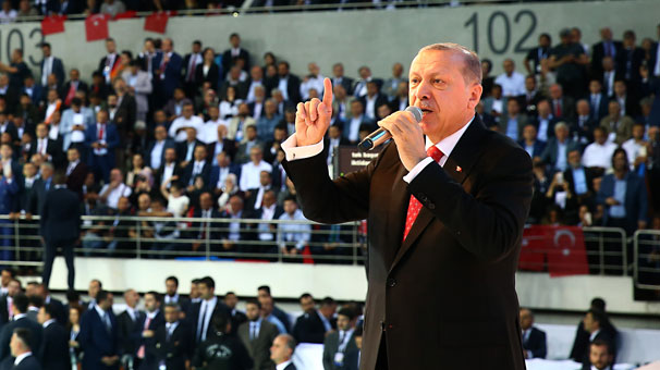 Erdoğan seçim beyannamesini açıkladı...Müjdeleri peş peşe sıraladı