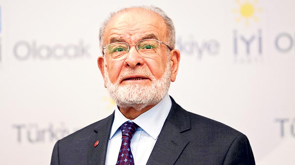 Karamollaoğlu 100 bin imzayı topladı