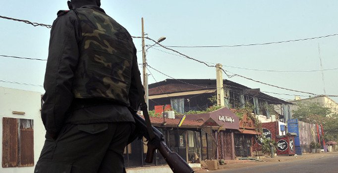 Mali'de sivillere saldırı: 37 ölü