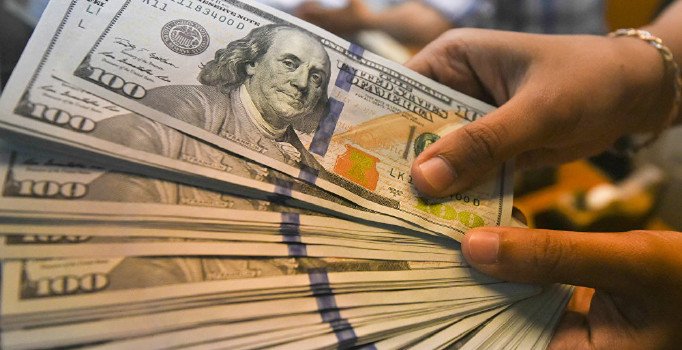 Dolar/TL kuru 5.47'yi geçti