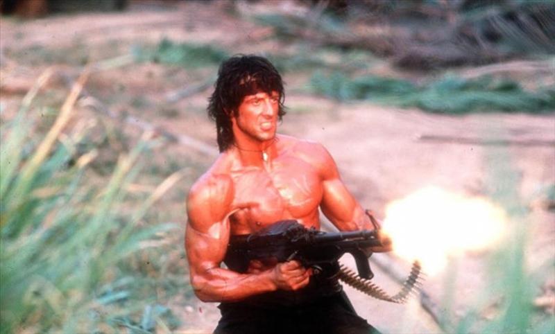 'Rambo' ve 'Gerçeğe Çağrı' filmlerinin Macar yapımcısı öldü