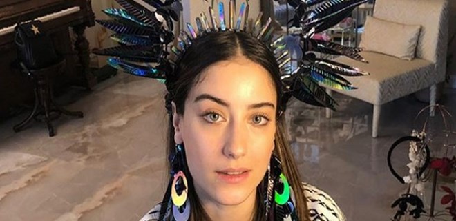 Hazal Kaya'dan konuşulan paylaşım!