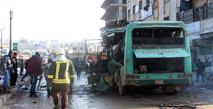 Afrin'de patlama! Yaralılar var