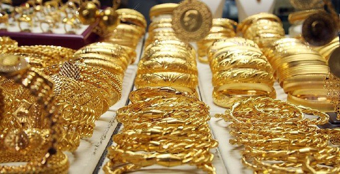 Gram altın 229 lira seviyelerinde
