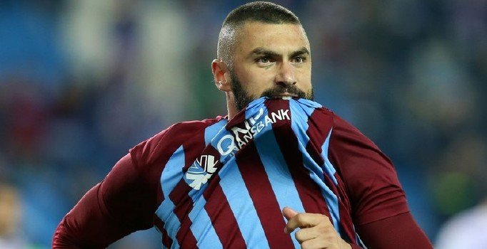 Burak Yılmaz resmen Beşiktaş'ta! İşte bonservisi