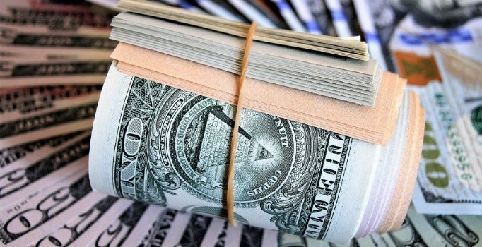 Dolar güne 5,46 seviyelerinde başladı