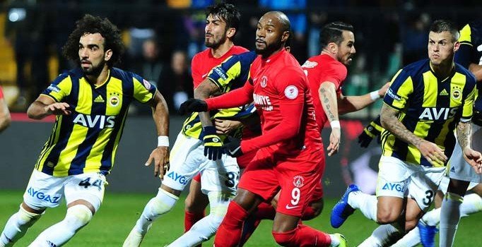 Fenerbahçe kaldığı yerden devam