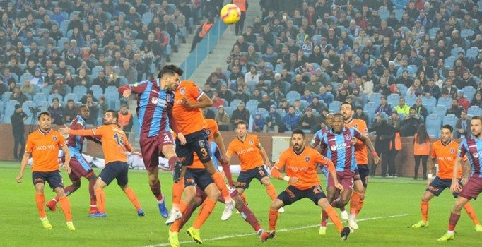 Trabzonspor-Medipol Başakşehir: 2-4 | Maç sonucu