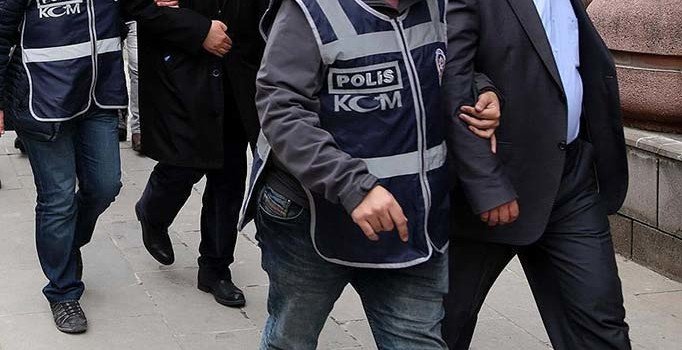 FETÖ'ye üç büyük operasyon: 97 gözaltı