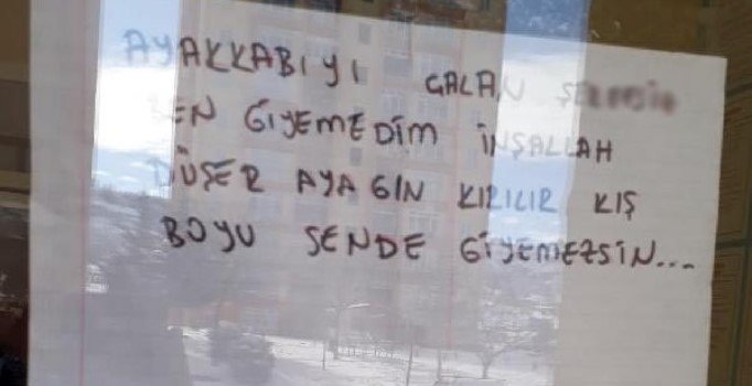 Ayakkabısını çalan hırsıza 'beddualı' not