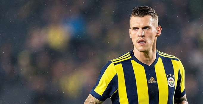 Skrtel'e Başakşehir kancası