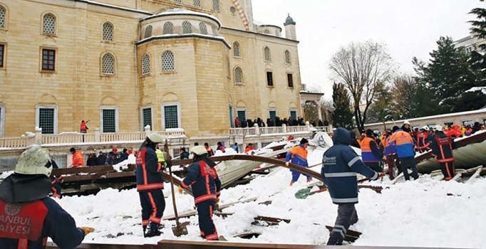 İstanbul'daki tente faciasında 
4 imama 15'er yıl hapis talebi