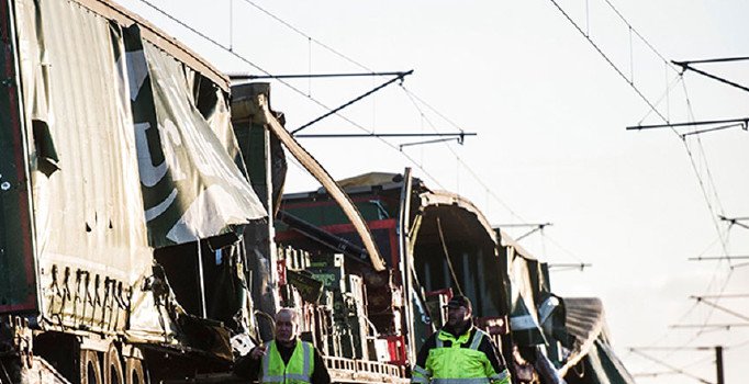 Danimarka'daki tren kazasında ölü sayısı 8'e yükseldi