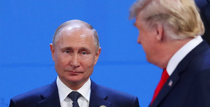 Trump, Putin'le görüşmelerinin detaylarını gizlediğini reddetti