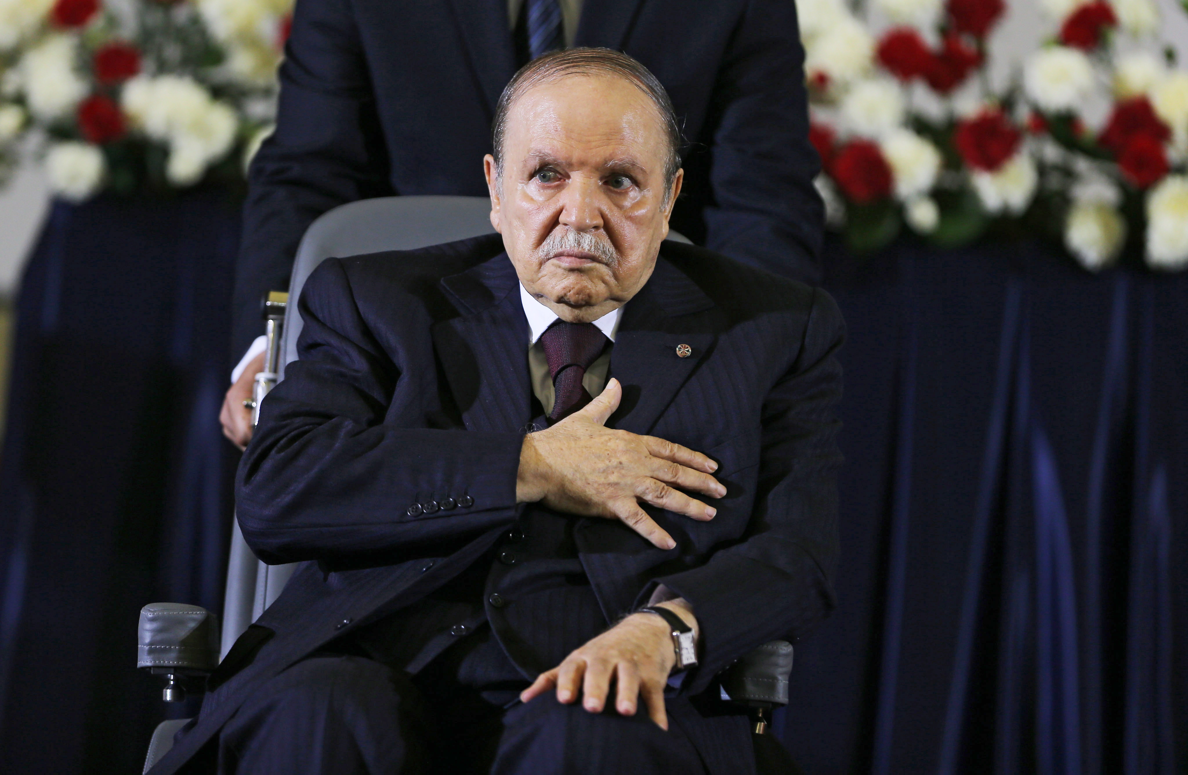 Algerian President Bouteflika takes the oath