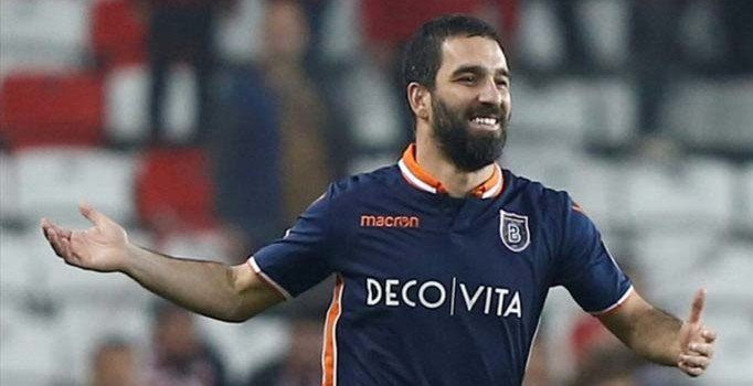 Arda Turan'dan örnek hareket