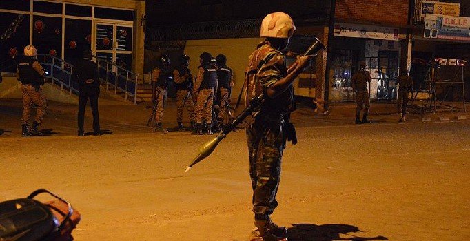 Burkina Faso'da askeri birliğe saldırı: 5 ölü