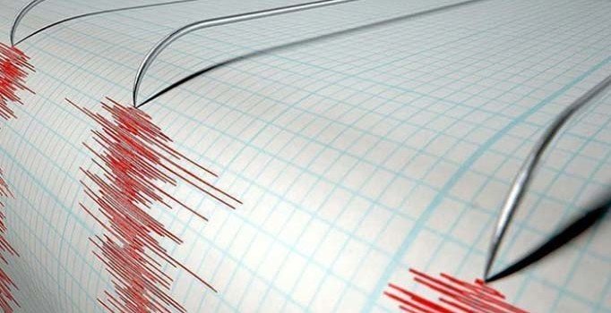 Endonezya yine sallandı: 5,1 büyüklüğünde deprem