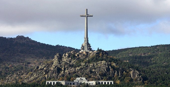 Franco'nun mezarı taşınıyor: Ailesine 2 hafta süre verildi