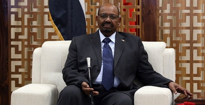 Son dakika! Sudan'da 1 yıl OHAL ilan edildi