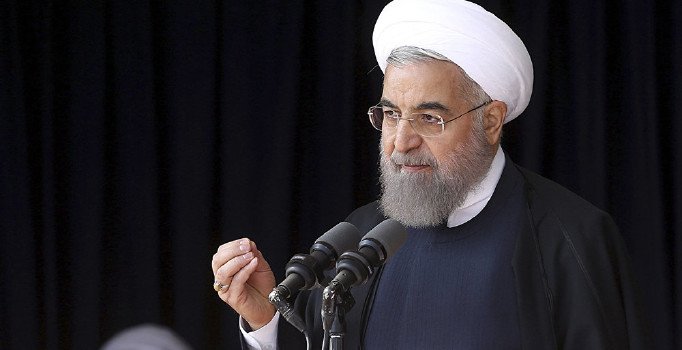 Ruhani'den İslam Devrimi'nin 40'ıncı yıl dönümünde füze mesajı