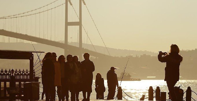 İstanbul'da kar bitiyor, sıcaklıklar artıyor