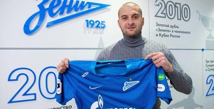 Zenit’e transfer olan Ukraynalı futbolcu ülkede kriz çıkardı