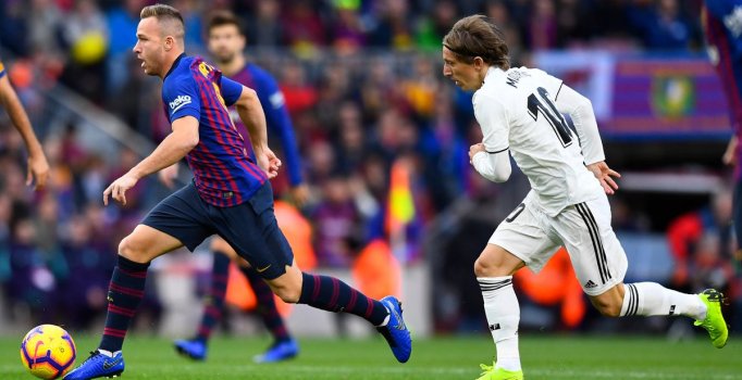 Avrupa'da derbi ve zorlu maçlar haftası: Barcelona-Real Madrid derbisi nefes kesecek