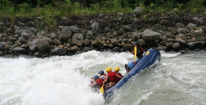 Endonezya'da rafting faciası: 4 ölü