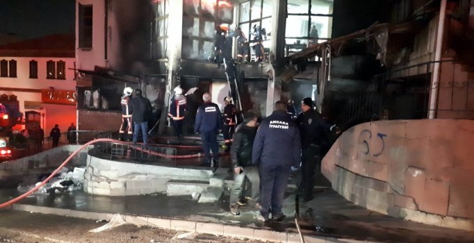 Ankara'daki yangın korkuttu, 6 iş yeri küle döndü