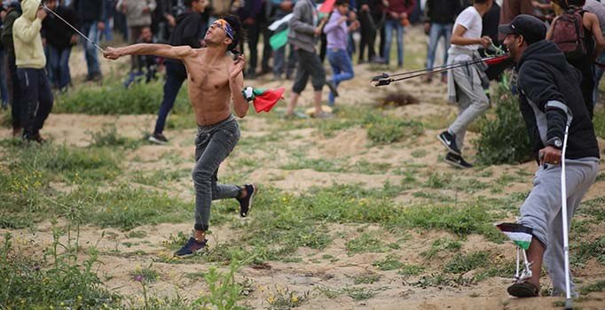 İsrail'den Gazze sınırındaki dev gösteriye gerçek mermi ile müdahale