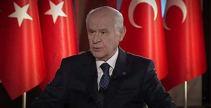 Bahçeli: Kamuoyu araştırmaları için yasa teklifi sunacağız