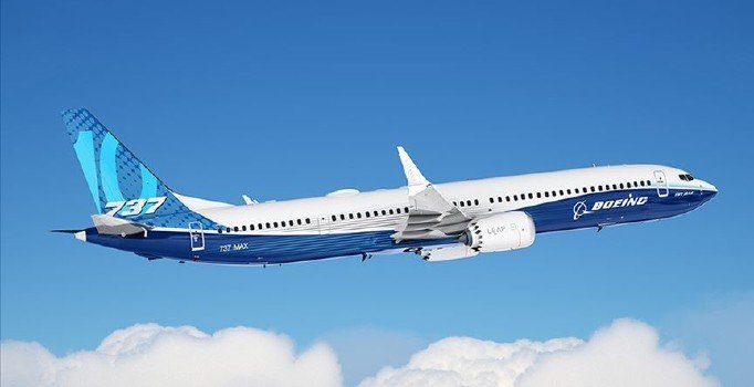 ABD'de Boeing 737 Max uçağı acil iniş yaptı