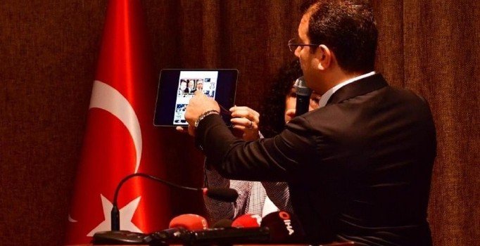 Ekrem İmamoğlu'ndan Hürriyet ve CNN Türk'e çağrı: Yaptığınız yalan haber için özür dileyin