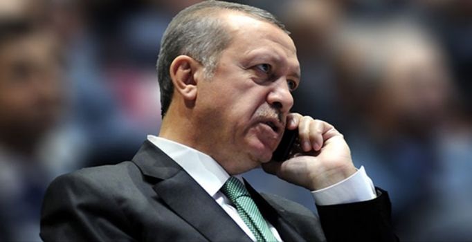 Cumhurbaşkanı Erdoğan'dan Şenol Güneş'e tebrik telefonu