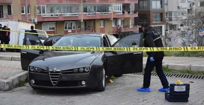 İzmir'de kanlı infaz