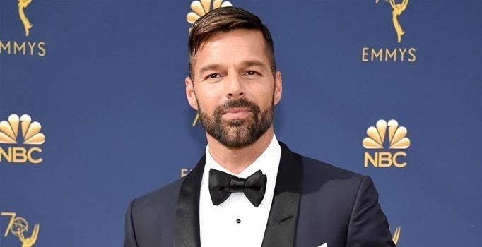 Dünyaca ünlü şarkıcı Ricky Martin’den dünya medyasına Yeni Zelanda tepkisi