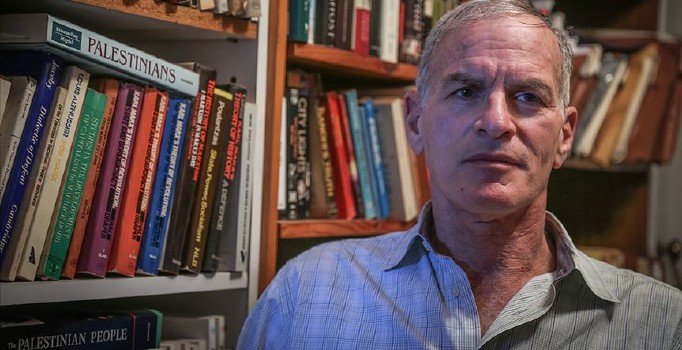 Ünlü profesör Finkelstein'dan Netanyahu tepkisi: Zararlı, ırkçı ve Yahudi üstünlükçüsüdür