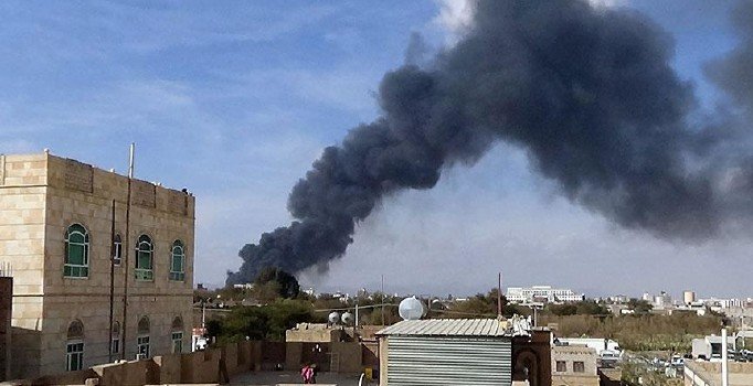 Yemen'de hastaneye hava saldırısı: 4'ü çocuk 7 kişi öldü