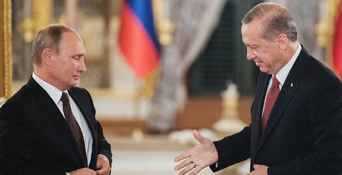 Erdoğan ile Putin Moskova'da bir araya geldi