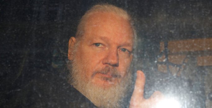 ABD'den Assange hakkında suç duyurusu