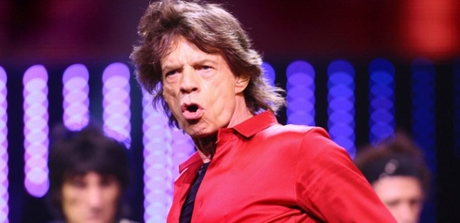 Mick Jagger hayranlarını endişelendirdi