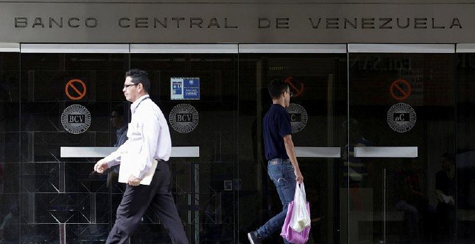 ABD'den Venezuela Merkez Bankası'na yaptırım kararı