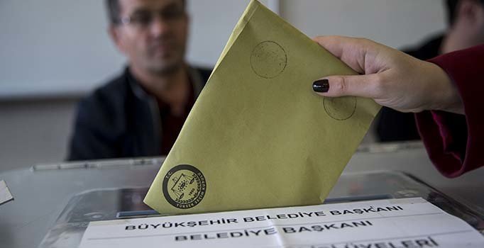 AK Parti'den yeni seçim mevzuatı: Seçmen göçü yasaklanacak